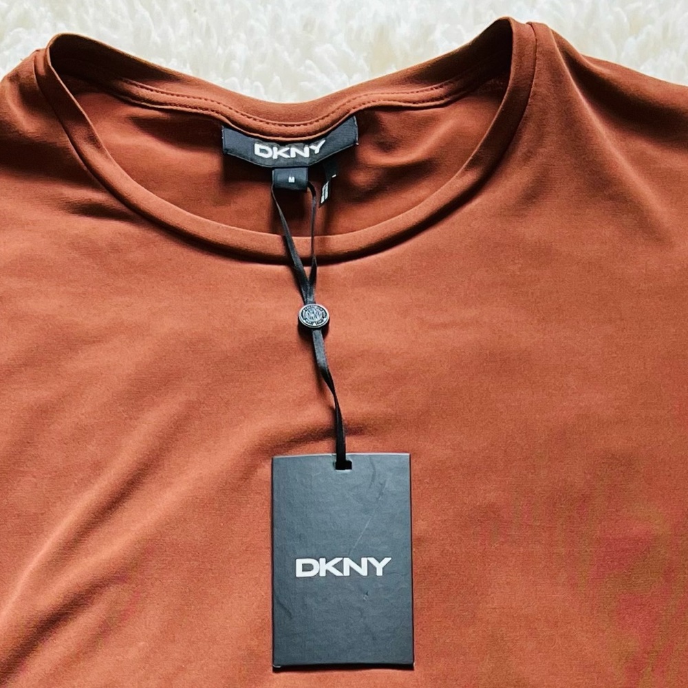 DKNY Rare Roasted copper brown color with flattering sleeves - Picture 5 of 5